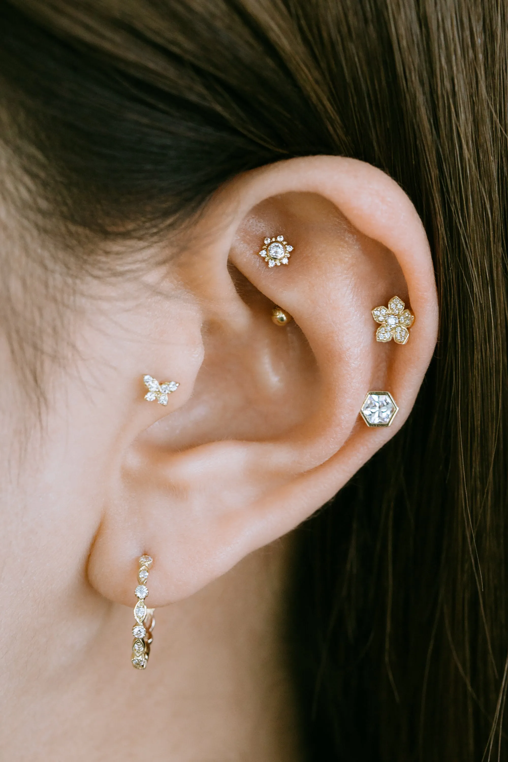 14K Solid Gold Minimalist Central Cz Cute Snowflake Flower Snug Rook Eyebrow Navel Daith Banana Curved Ear Earring Barbell Piercing For Women Men 16g 18g Jewelry