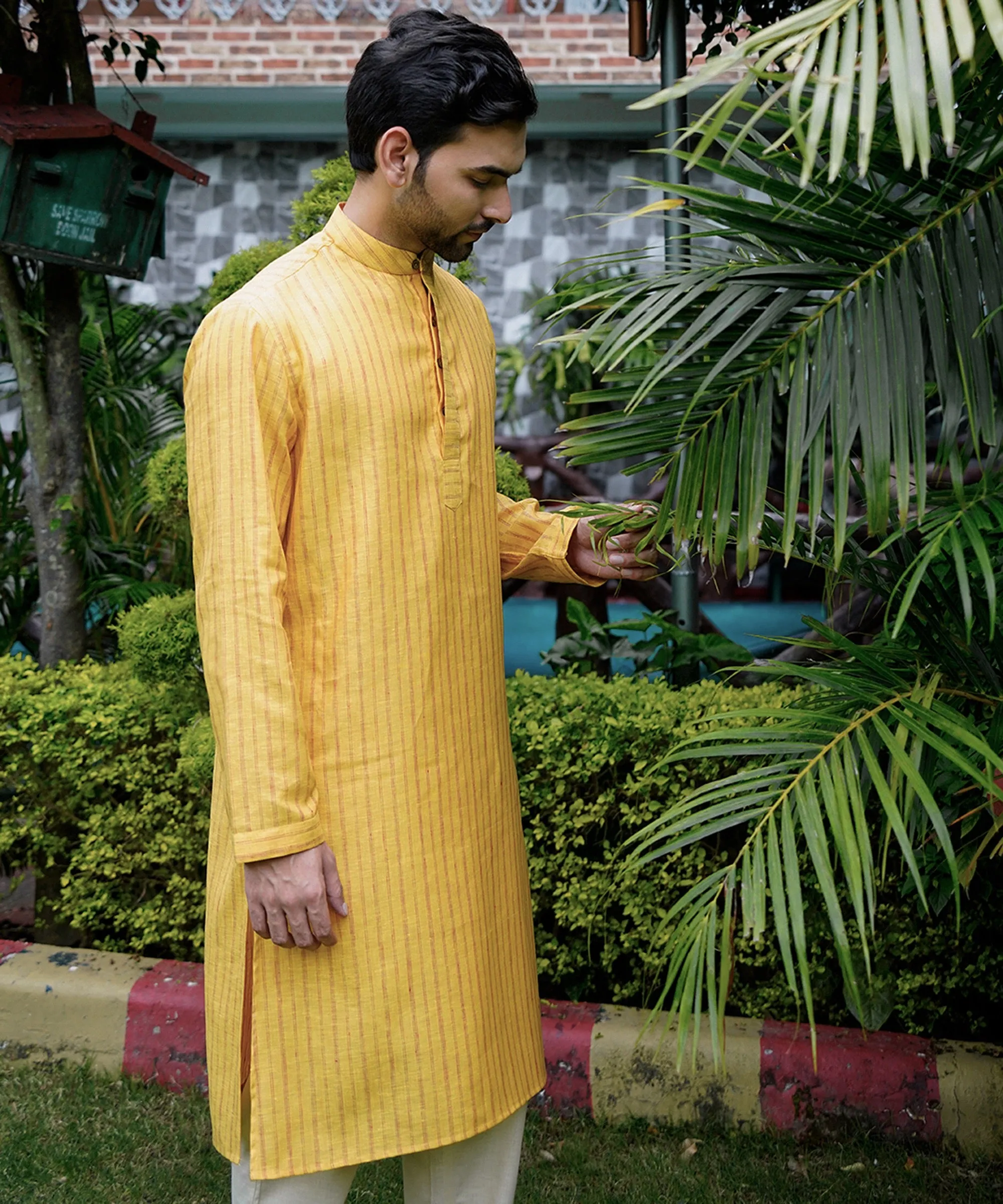 Canary Linen Kurta