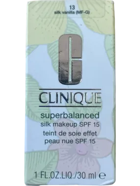 CLINIQUE Silk Vanilla Superbalanced Silk Makeup Foundation SPF15