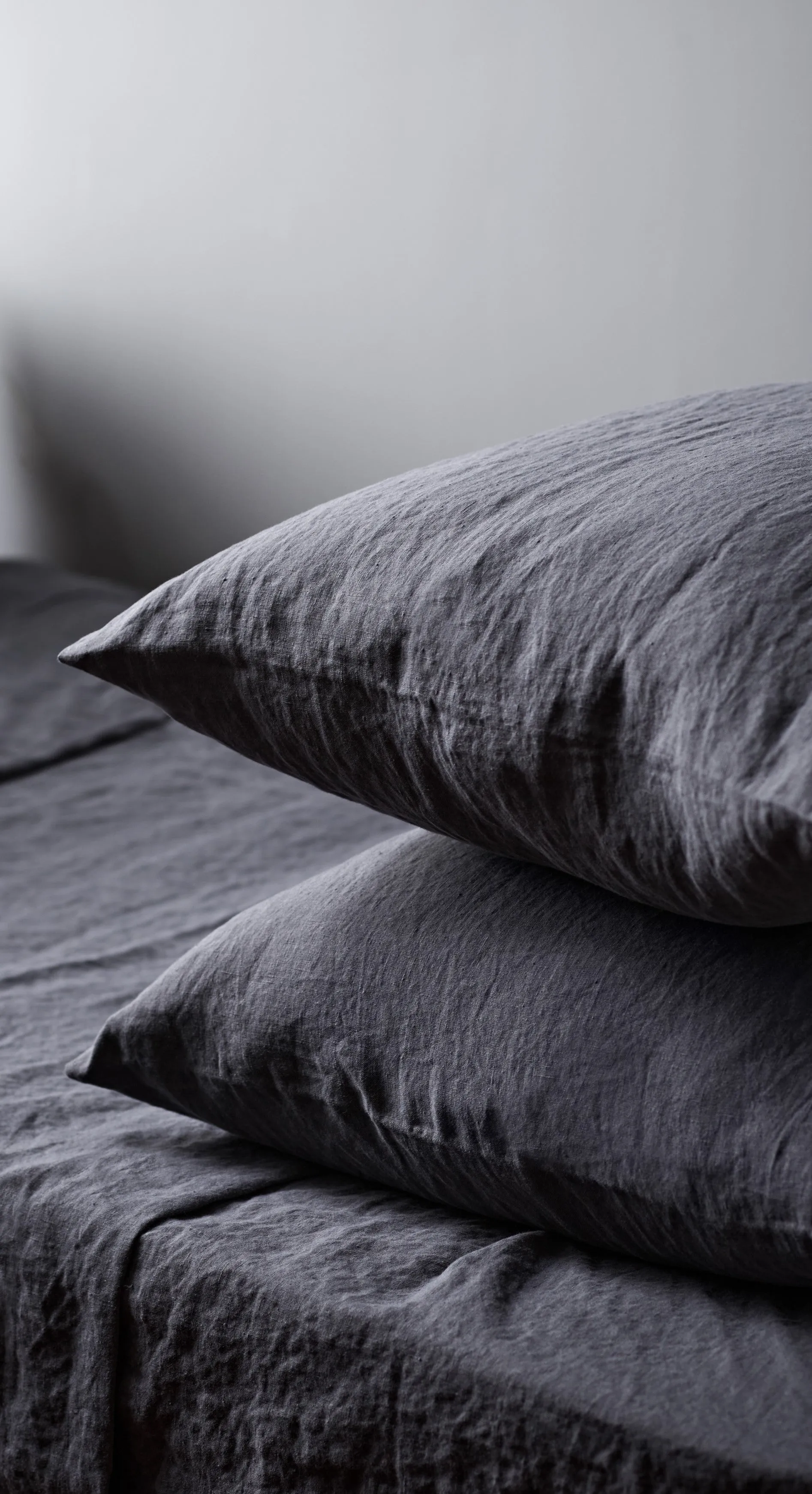 Hollyrood Smoke Grey Linen Double Flat Sheet