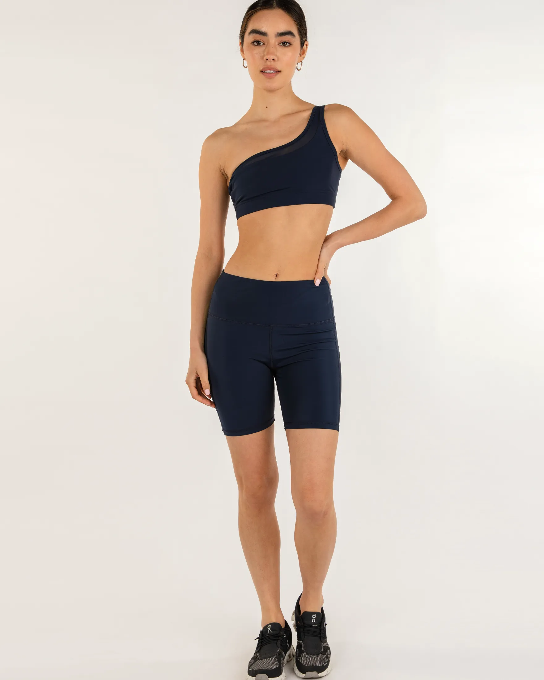 Incline Silkiflex Biker Short High Waist 6