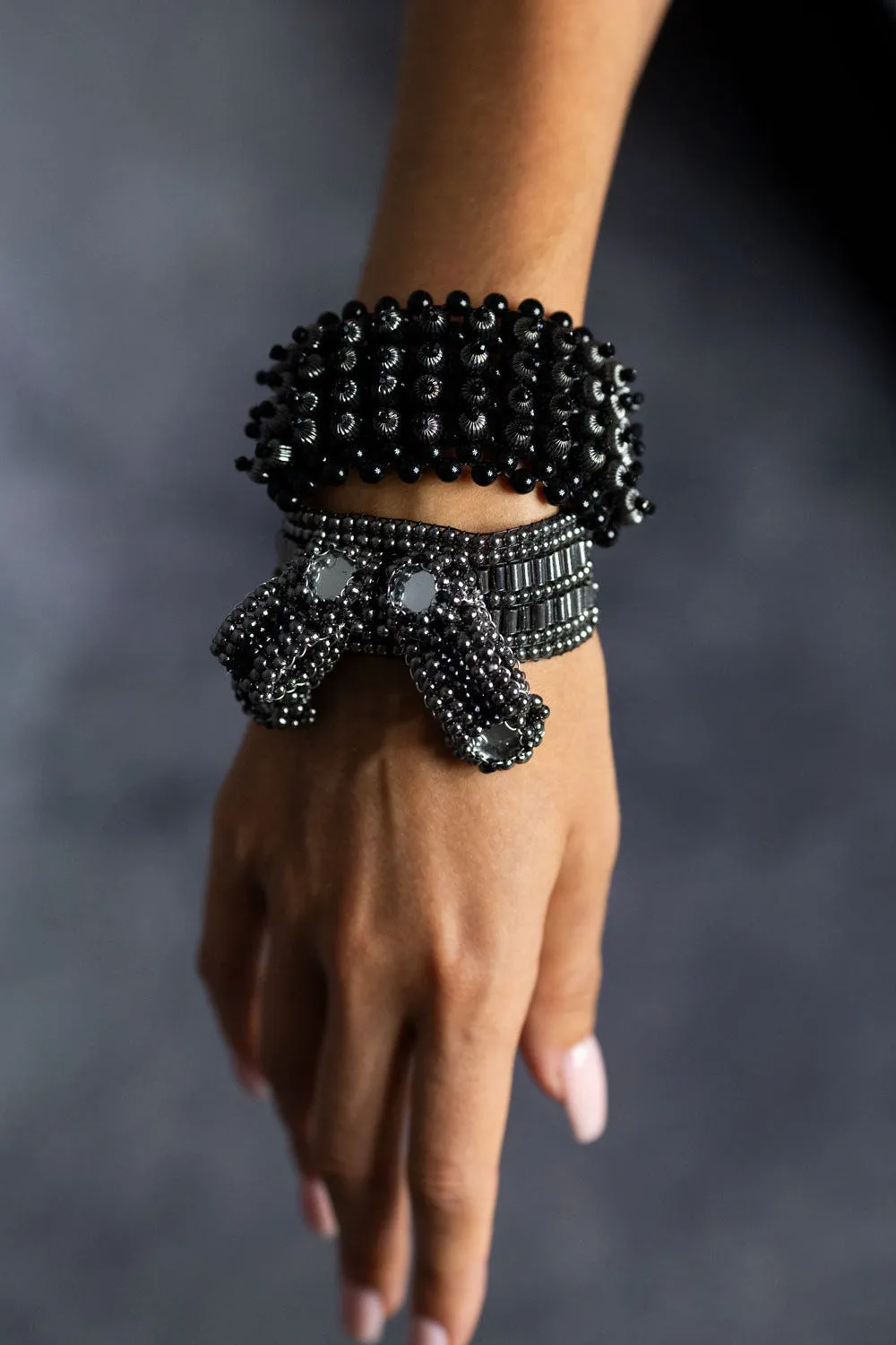 Jet Black Amaya Bow Band