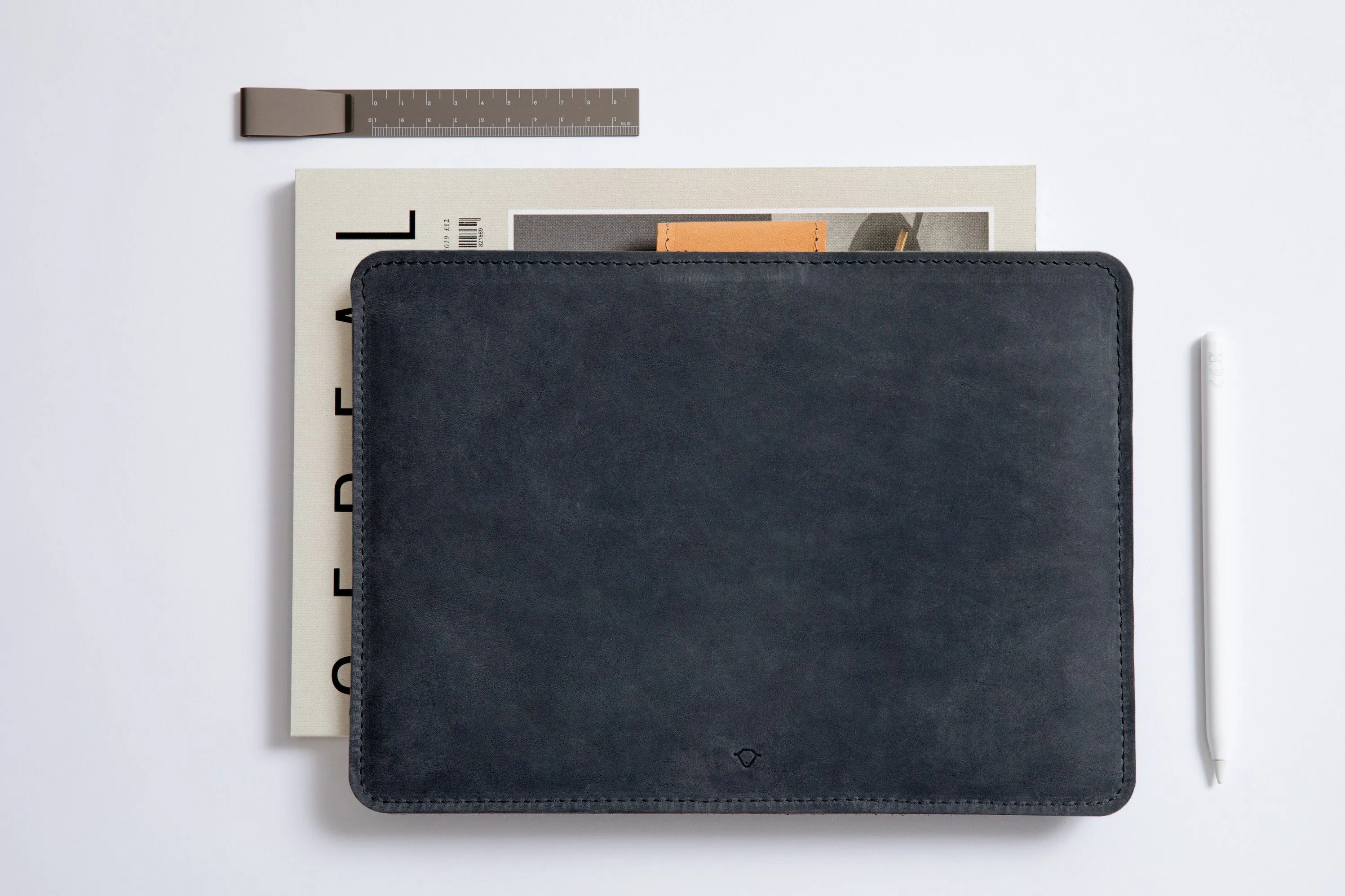 KEEP IT SNUG iPad Case/ Scandinavian Grey/