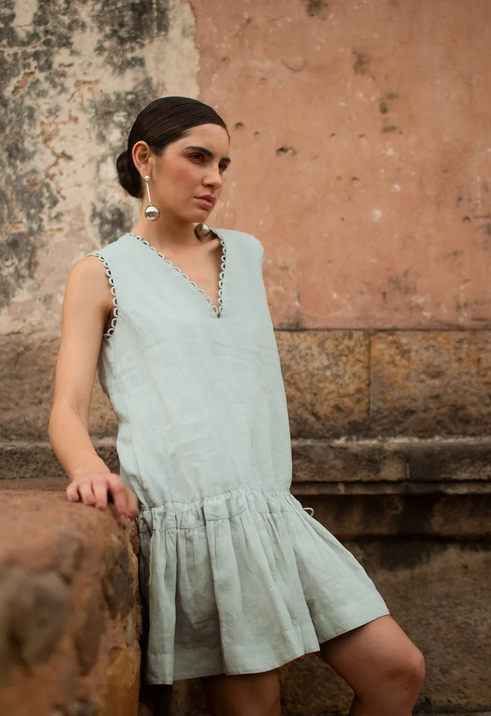 LUCKY LOOPS LINEN DRESS