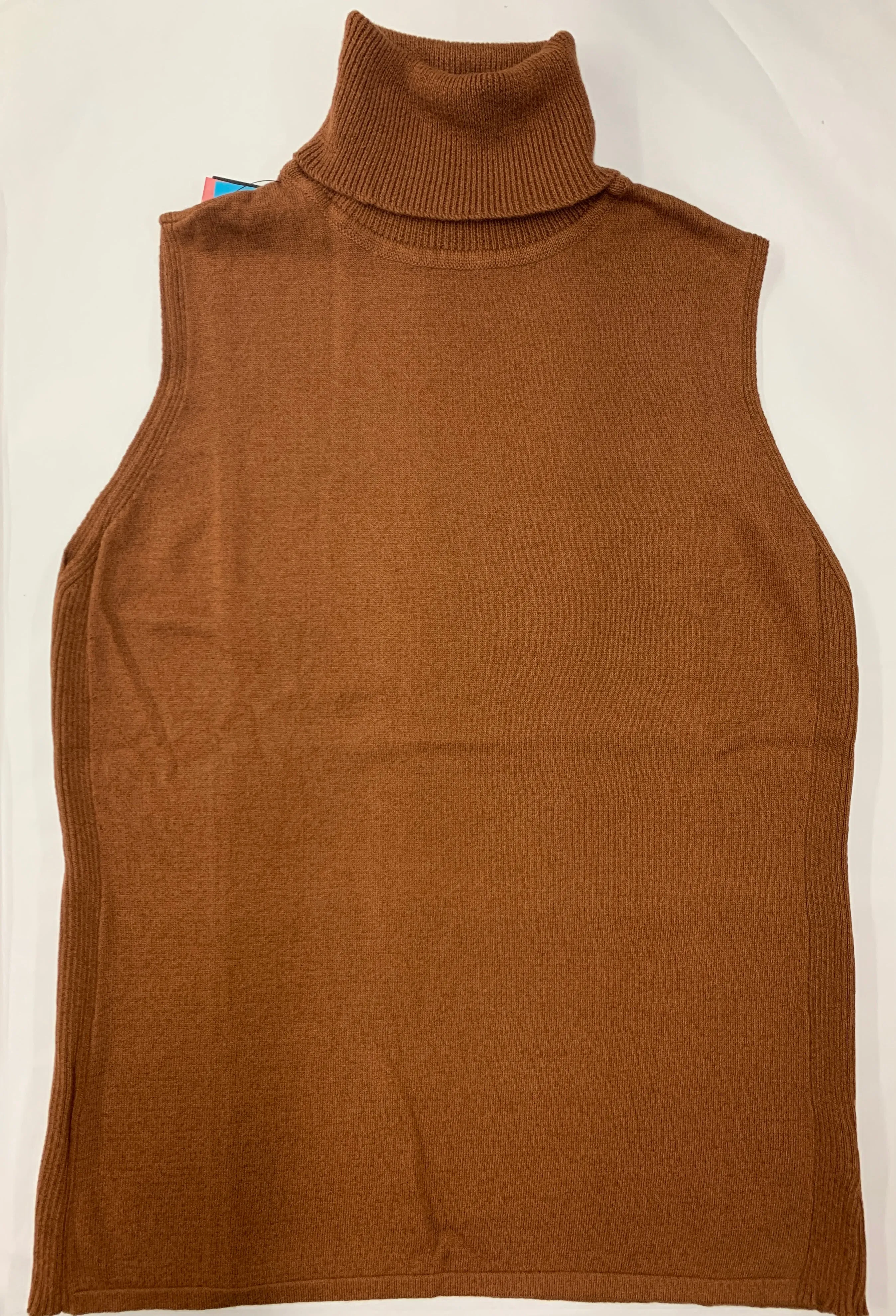 NINA SLEEVELESS TNECK