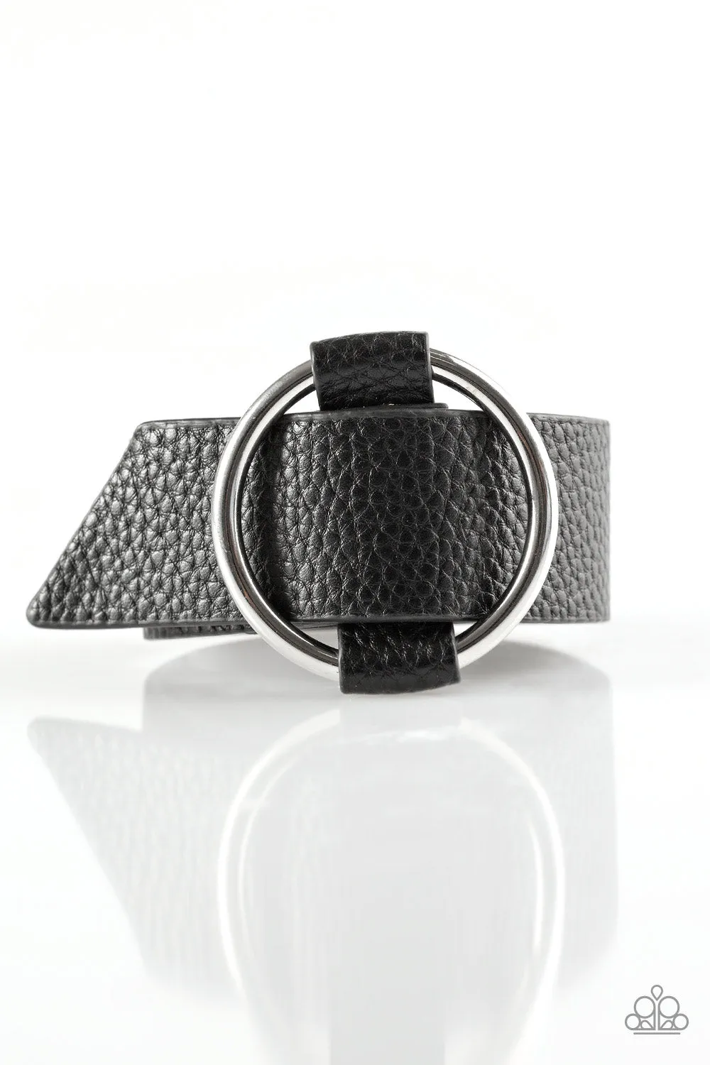 Paparazzi Accessories  - Simply Stylish #B654 Display- Black bracelet