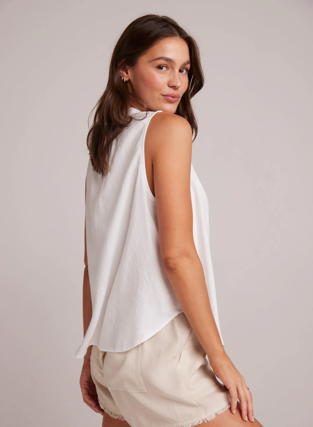 Sleeveless Pullover - White