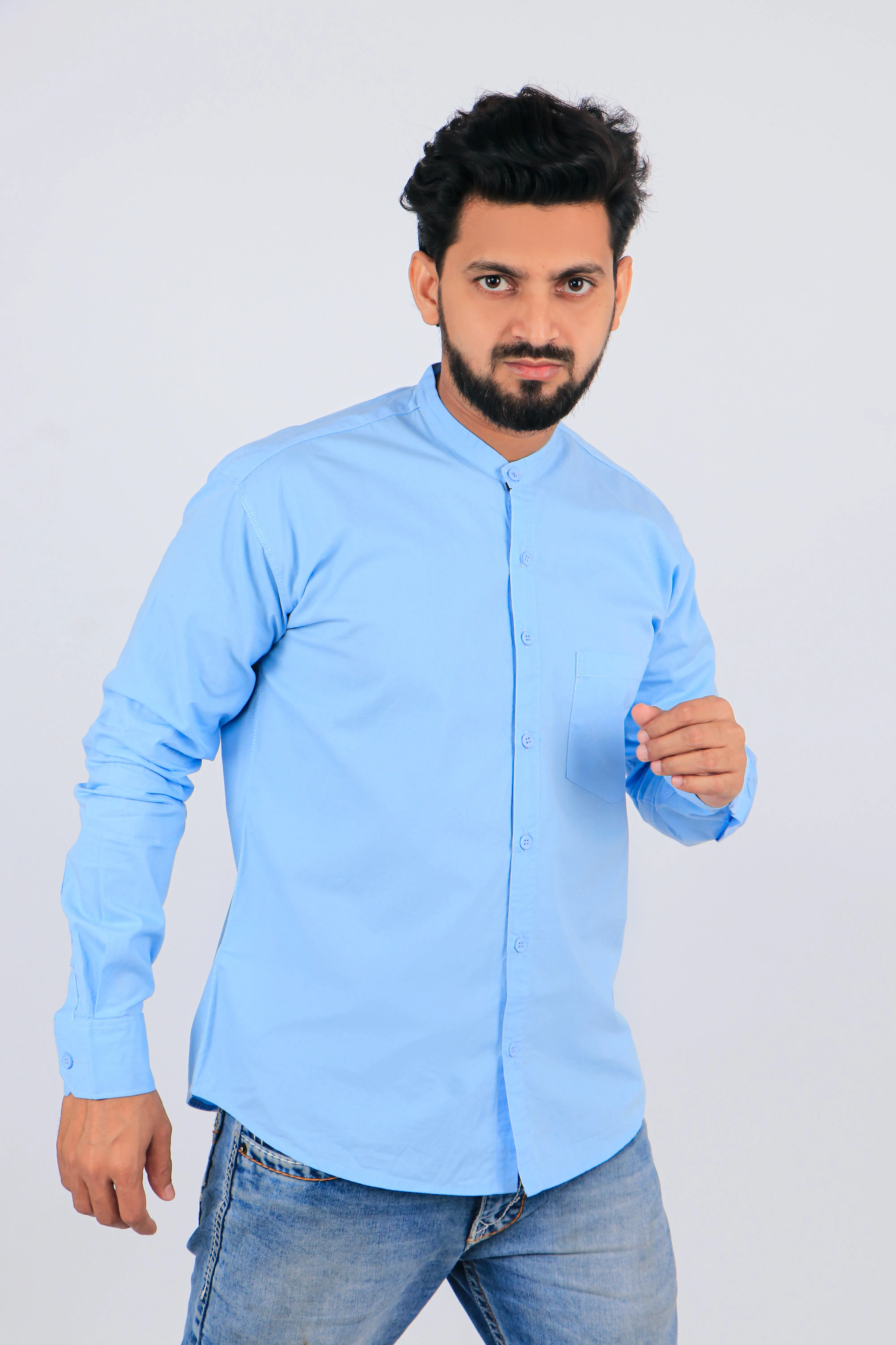 Stylish Men Sky Blue Regular Fit Solid Long Sleeves Formal Shirt