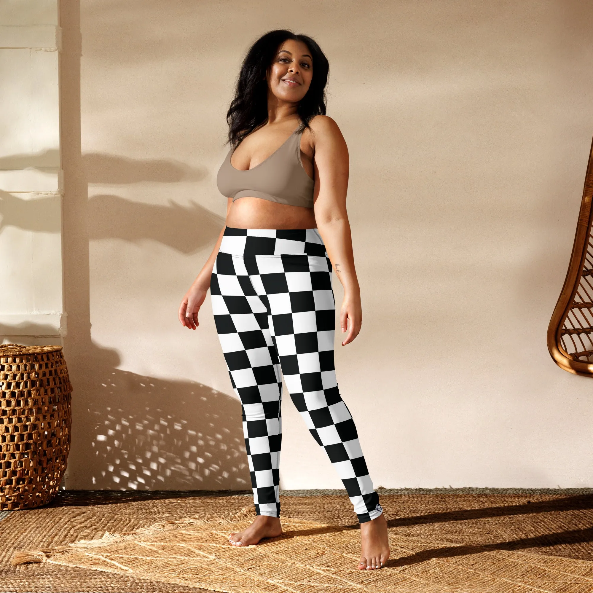 Stylish Strides: Checkered Women's Yoga Pants Leggings