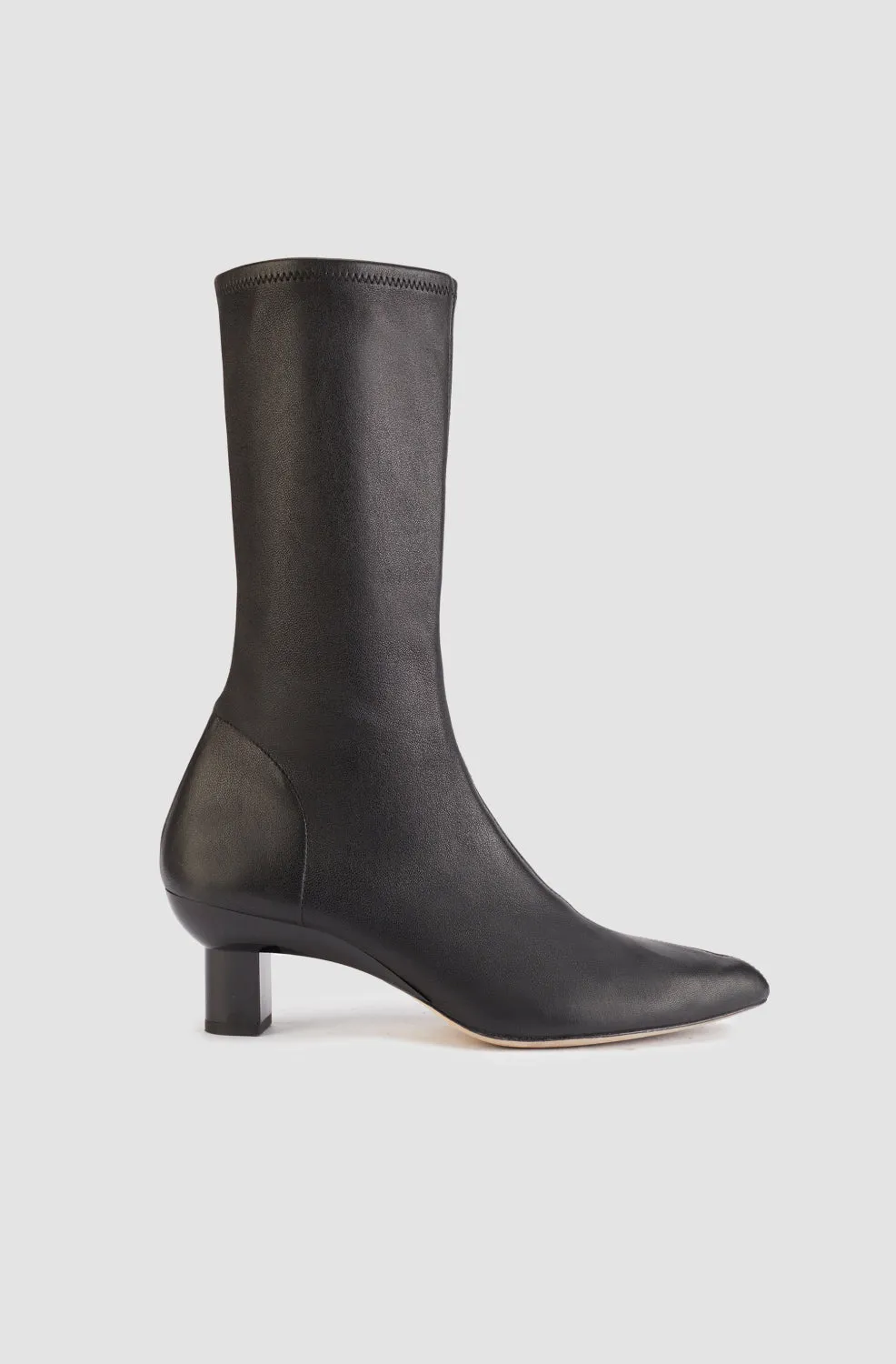 Stylish Verona Ankle Boot with Comfortable Stretch Feature